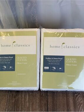 (2) Home Classics Quilted Cotton Zip Pillow Covers Featherproof Standard Queen